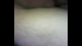 Un chico activo se deja penetrar por primera vez